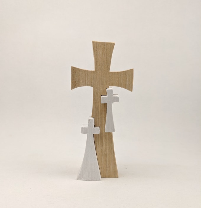 3 croix Pâques 