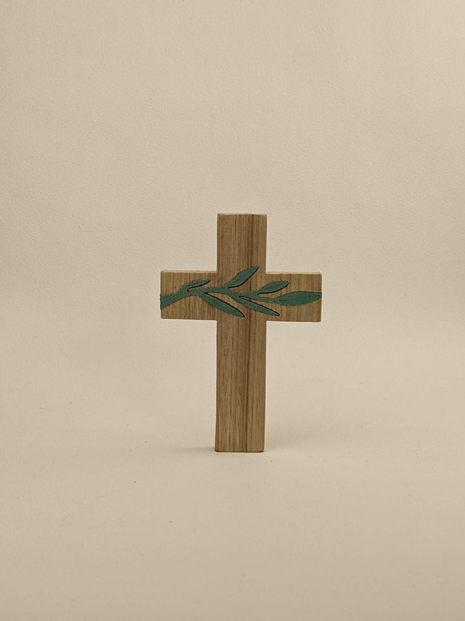 croix avec feuillage horizontal