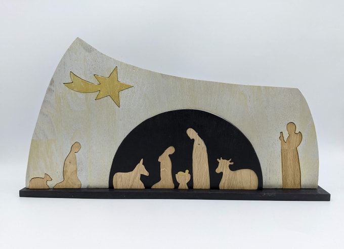 crèche de Noël argentée et bleu nuit