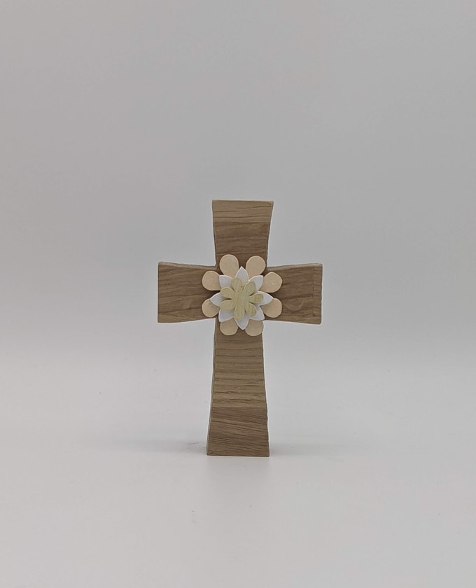 fleur sur croix