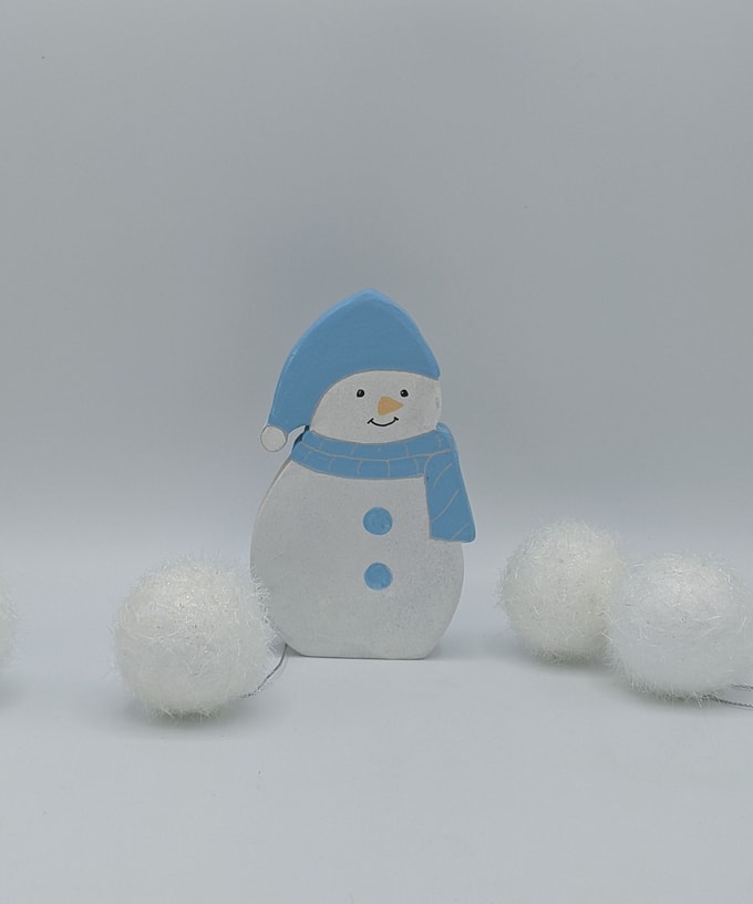 bonhomme de neige bonnet bleu