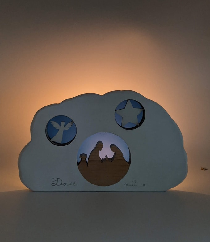 crèche de Noël nuage