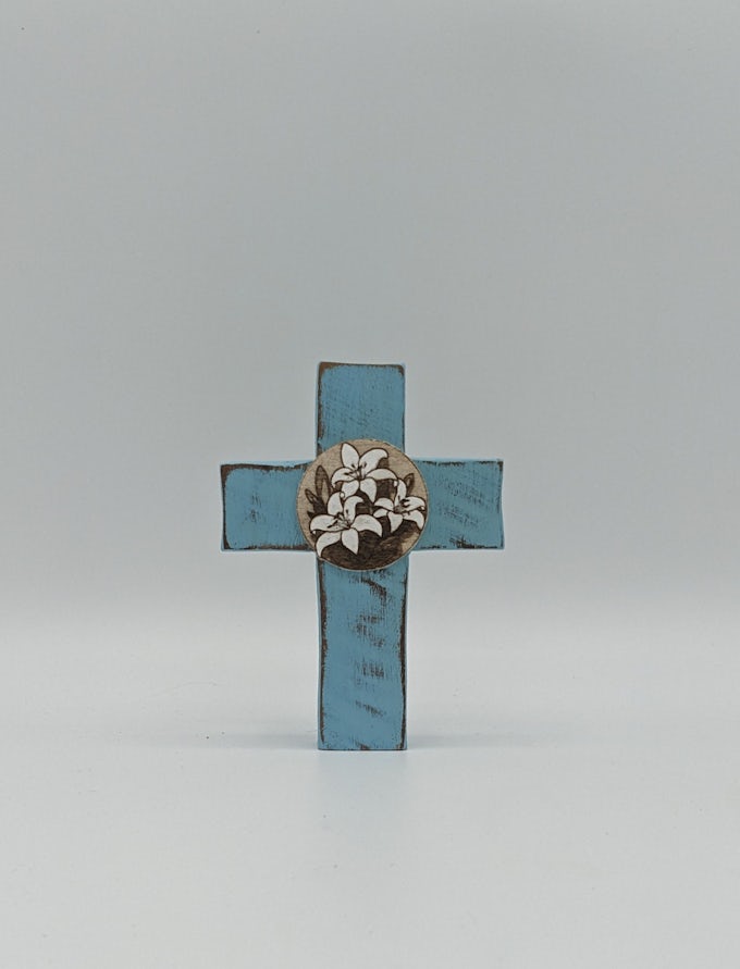 croix bleue fleurie